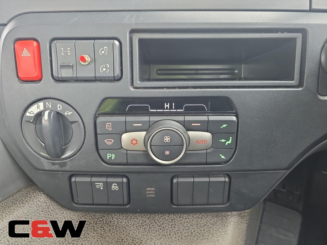Vehicle image 24